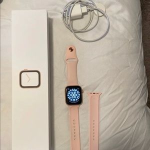 Apple Watch Series 4